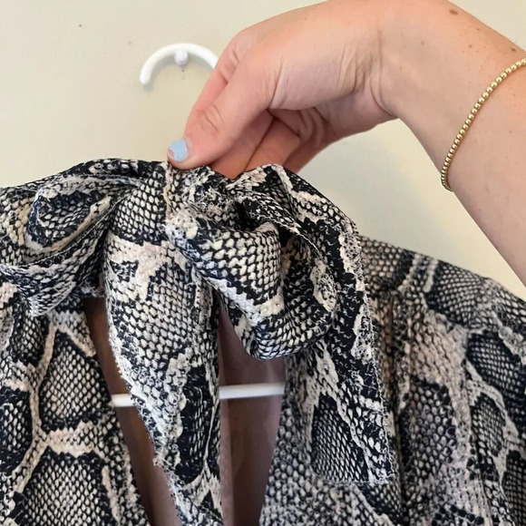 Rebecca Taylor Womens Black Gray Shift Dress 2 Long Sleeve Tie Neck Snake Print - Picture 6 of 13